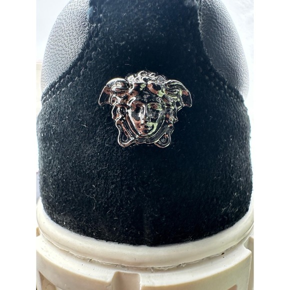 Versace Sneakers Size 40EU - Picture 6 of 10